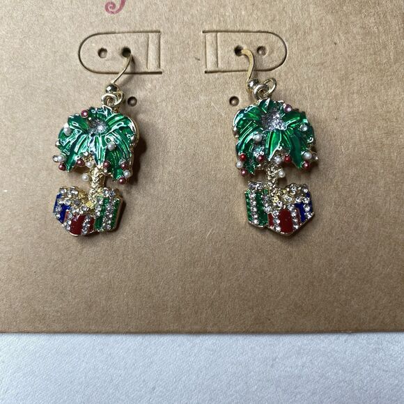 Magical Season Palm Trees Christmas Lights Pierced Earrings Brand New - Picture 2 of 4